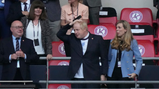 Премиерът Борис Джонсън поздрави английските национали за класирането на финала