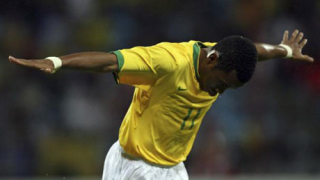 Бразилия показа звезден футбол
