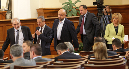 ГЕРБ и ДПС приеха актуализацията на бюджета, 5-часови разговори с „Уестингхаус” за VII блок в Козлодуй... 