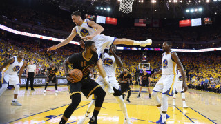 Шампионът Голдън Стейтс Уориърс постигна втора победа в новия сезон