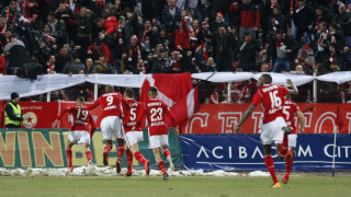 ЦСКА 1 1 Лудогорец 35′ ГОООООООООООООООООООООООООООООЛ 1 1 Попадение на Моци от