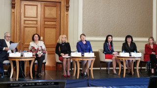 България е изоставила децата на трудови мигранти