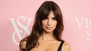 Мина повече от година откакто Емили Ратайковски се раздели с