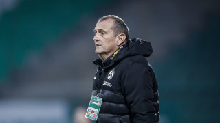 Старши треньорът на Славия Златомир Загорчич бе много ядосан след