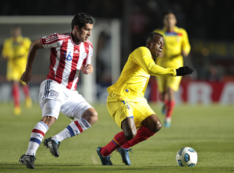 Парагвай и Уругвай ще спечелят мачовете си