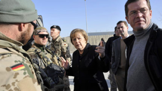 Меркел изненада предколедно Афганистан