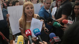 Учители от СМГ и родители си искат директора