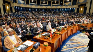 Държави обещаха да отпуснат общо $30 млрд. за възстановяването на Ирак