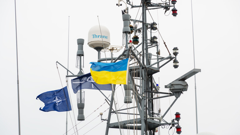 Украйна и Франция подписаха договор за изграждане на пет гранични кораба