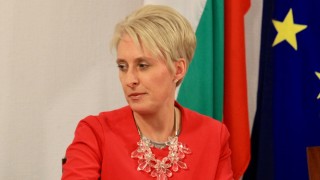 Британският посланик в България Ема Хопкинс изрази надежда Европейската футболна