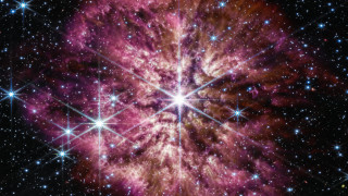 Вижте една от най-ярките звезди във Вселената - на ръба на превръщането й в свръхнова