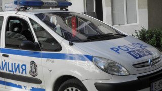 Двама откраднаха 40 хил. лева от жена в Благоевград