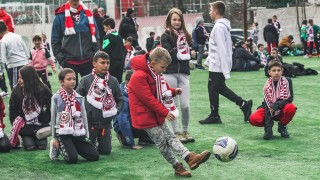 От ЦСКА благодариха на фенклуб Червени шопи които направиха възможно близо