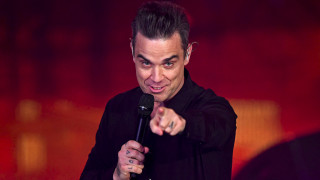 Роби Уилямс може и да е доста странен и подчертано