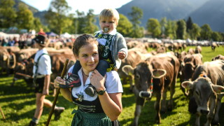 Вегани и "зелени" активисти в Европа на кръстоносен поход срещу фермерите