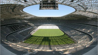 Средно по 51 500 зрители на мач  отчитат домакините