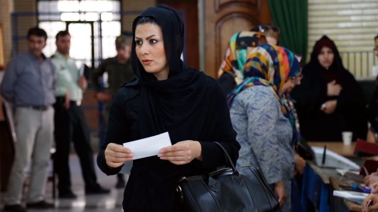 Реформаторските и умерените сили печелят на втория тур на изборите в Иран