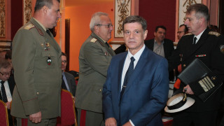 Гръбнакът на европейската отбрана ще продължат да бъдат националните армии