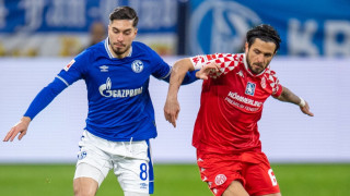 Шалке 04 намали драстично шансовете си за спасение в Бундеслигата