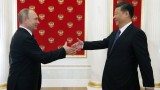  Си Дзинпин поздрави Путин за успеха на изборите 