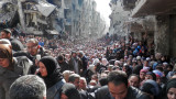  350 000 души са починали от началото на спора в Сирия 