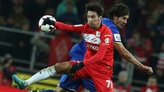 Руското издание Спорт Експрес продължава да следи с интерес случващото