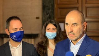 Софийският градски съд разпореди Републиканци за България да бъде вписана