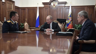 Президентът на Русия Владимир Путин одобри новото правителство след оставката