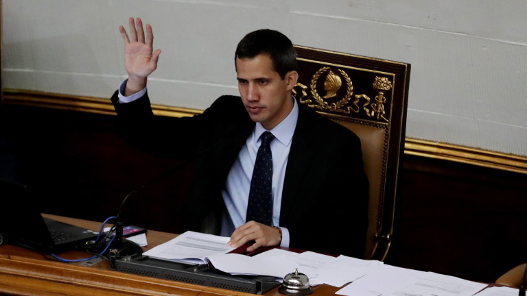 Върховният съд на Венецуела забрани на Гуайдо да напуска страната 