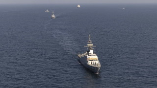 Иранският разрушител Саханд се е преобърна по време на ремонт в