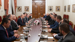 Румен Радев: Вписването на българите в конституцията на РСМ значително ще ускори пътя на страната към ЕС