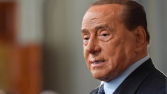 Берлускони е приет в болница