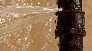 В този град 84% от подадената вода се губи по пътя до потребителите 