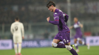 Звездата на Фиорентина Душан Влахович вече се е договорил с