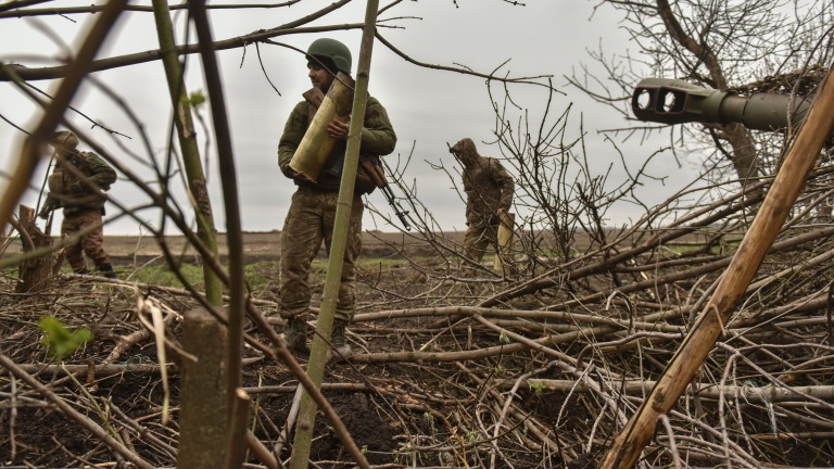Украинските сили са освободили югоизточното село Ривнопол. Това съобщи заместник-министърът