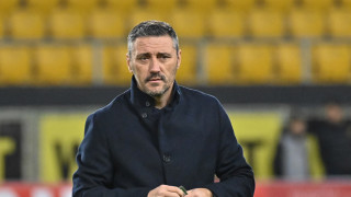 Левски е в трескаво търсене на нов треньор след изненадващата