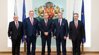 Радев увери Вишеградската група, че България е надежден енергиен партньор