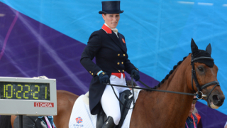 Кралско участие в турнира по обездка