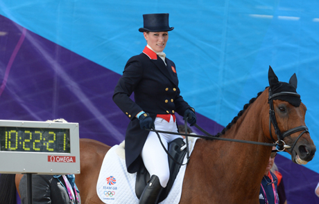 Кралско участие в турнира по обездка