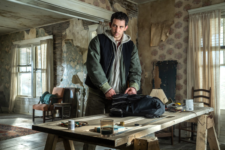 Джош О'Конър в кадър от филма