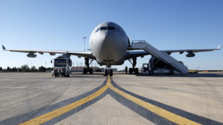 Оперативната печалба на Airbus се е сринала с 52 на