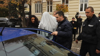 Обвиниха и 13-те, задържани за разпространение на детска порнография