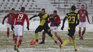 ЦСКА и Ботев Пловдив закриха футболната 2018 с типичен мач