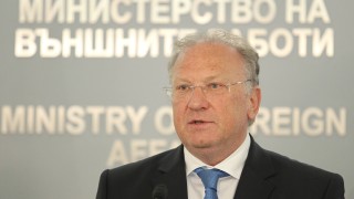 През последните 30 години подкрепата на България не беше нищо