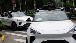 Автономно такси управлявано от китайския технологичен гигант Baidu падна в