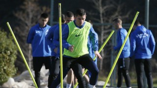 Футболистите на Левски подновиха тренировъчния си процес след прибирането от