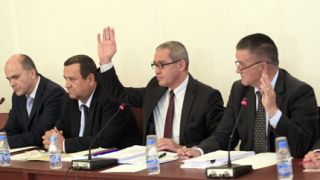 Бюджетната комисия прие на второ четене Закона за офшорките