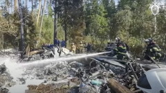 Двама военни загинаха в катастрофа на тренировъчен самолет в Италия