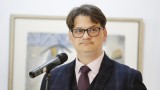 Министър Бачев награди изявени творци с отличието "Златен век"