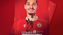 Армейски следобед: Брахими радва феновете около стадиона